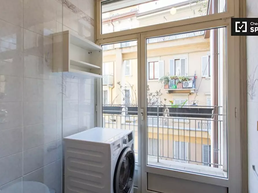 Immagine 17 di Camera condivisa in affitto  in Via Cerva a Milano