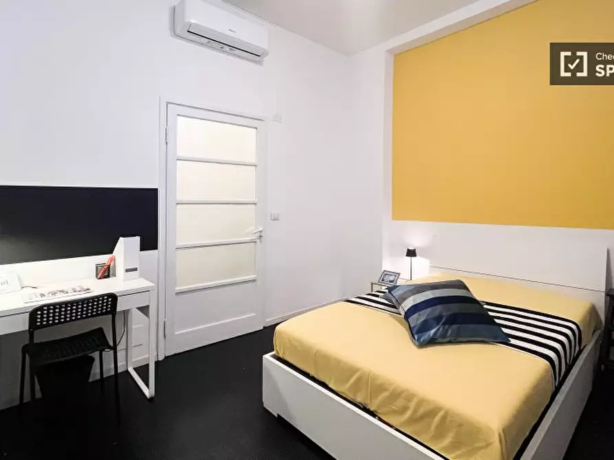 Immagine 2 di Camera condivisa in affitto  in Via Fatebenesorelle a Milano