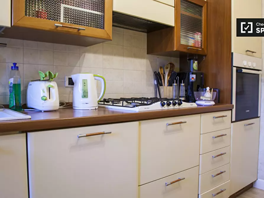 Immagine 6 di Appartamento in affitto  in Via Vallericcia a Roma