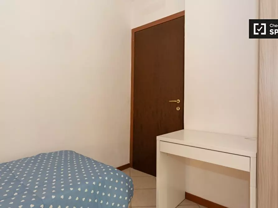 Immagine 6 di Camera condivisa in affitto  in Via Umberto Fogagnolo a Sesto San Giovanni