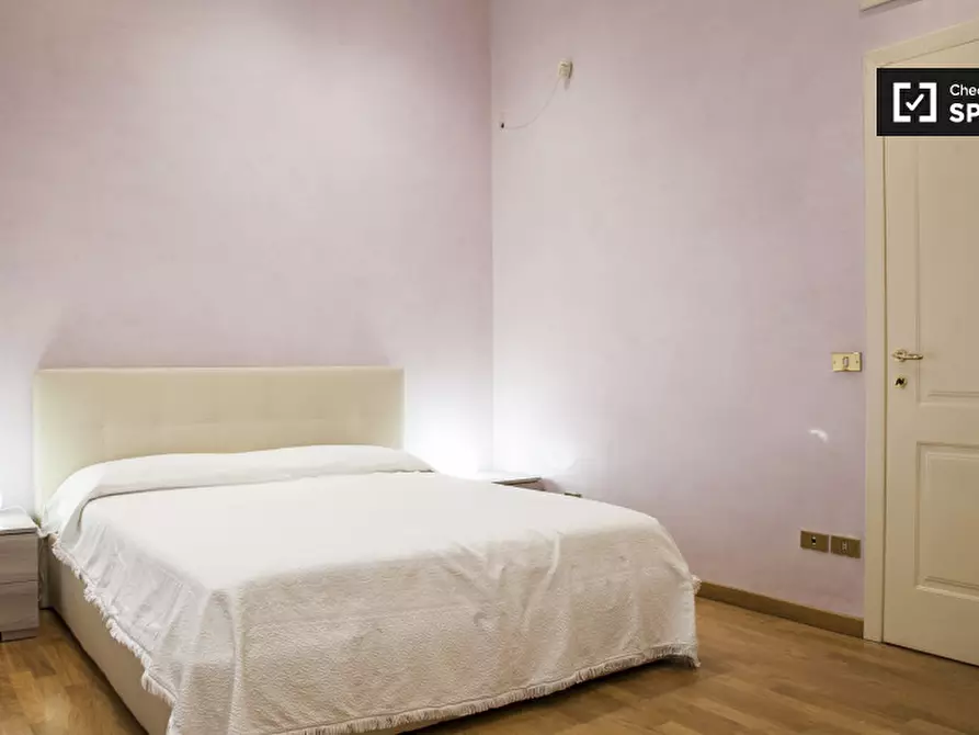 Immagine 2 di Camera condivisa in affitto  in Via Piediluco a Roma