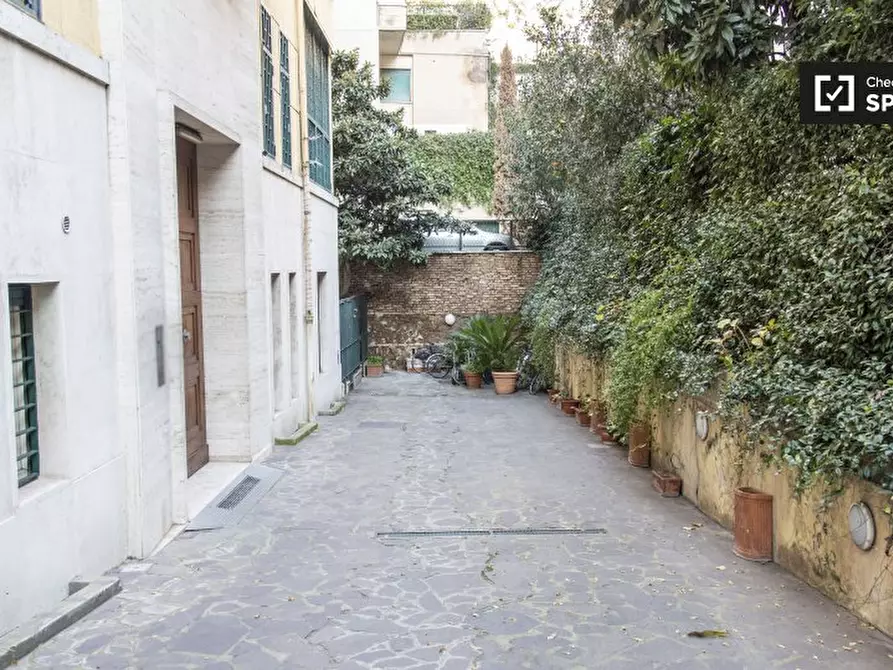 Immagine 18 di Ufficio in affitto  in Via Domenico Chelini a Roma