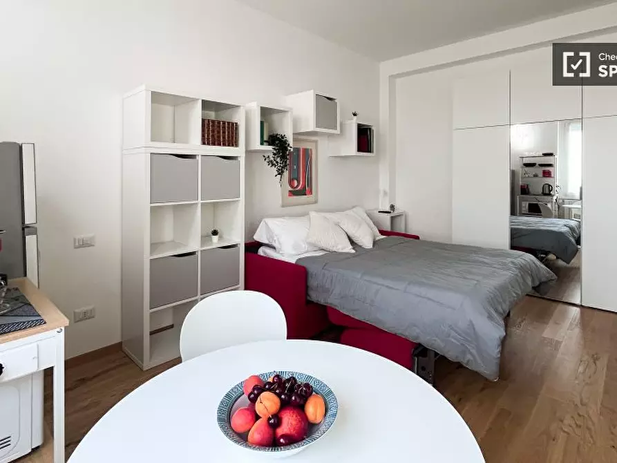 Immagine 4 di Ufficio in affitto  in Via dei Tulipani a Milano