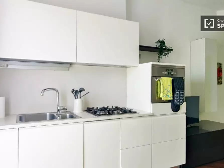 Immagine 8 di Appartamento in affitto  in Via Giuseppe Giusti a Sesto San Giovanni