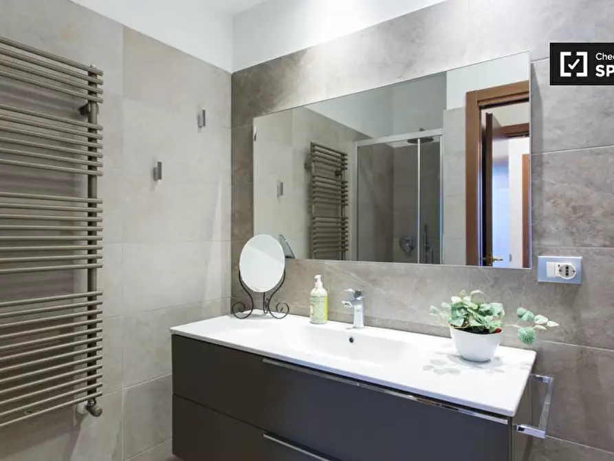 Immagine 10 di Appartamento in affitto  in Via Francesco Brioschi a Milano