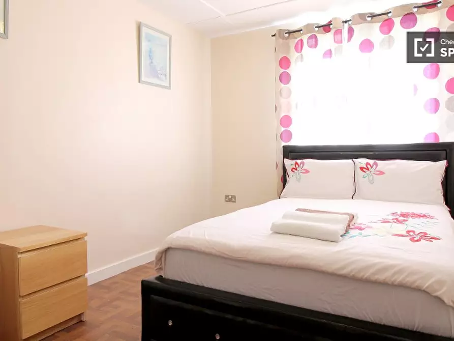 Immagine 7 di Appartamento in affitto  in Bridge House a Eltham