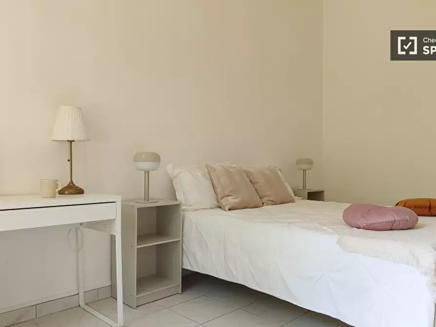 Immagine 2 di Appartamento in affitto  in Viale Romagna a Milano