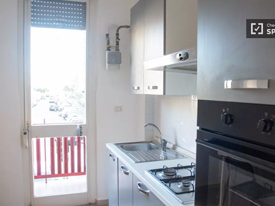 Immagine 12 di Appartamento in affitto  in Via degli Ortaggi a Roma