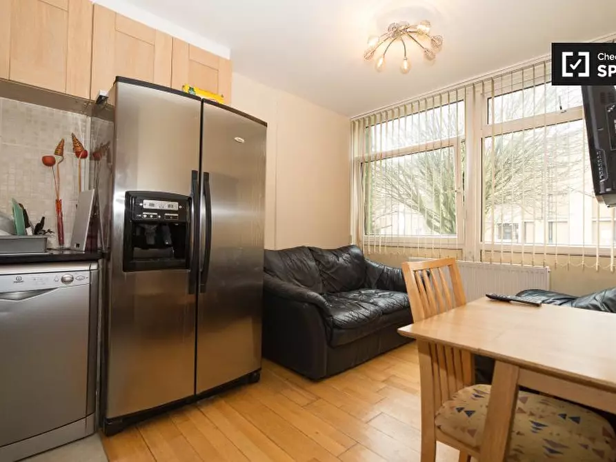 Immagine 5 di Camera condivisa in affitto  in Rayners Rd, London SW15 2AY, UK a Wandsworth