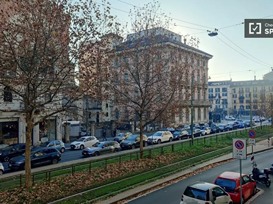 Immagine 5 di Ufficio in affitto  in Viale Piave a Milano