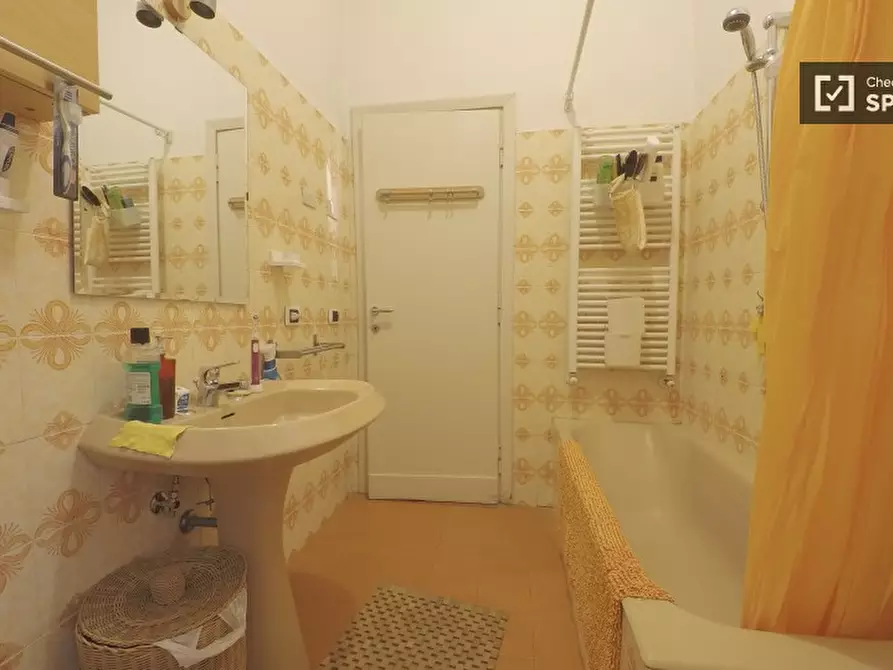 Immagine 13 di Camera condivisa in affitto  in Viale Somalia a Roma