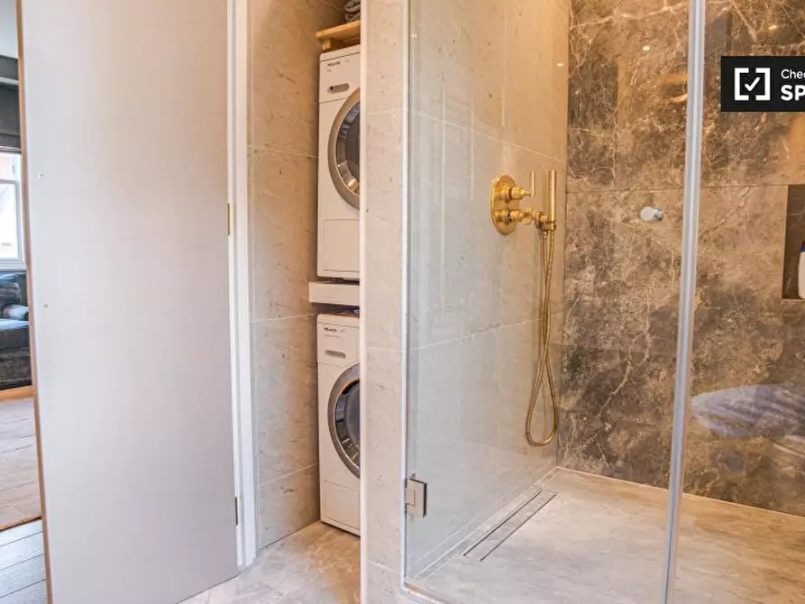 Immagine 14 di Appartamento in affitto  in Eastcastle St a Camden Town