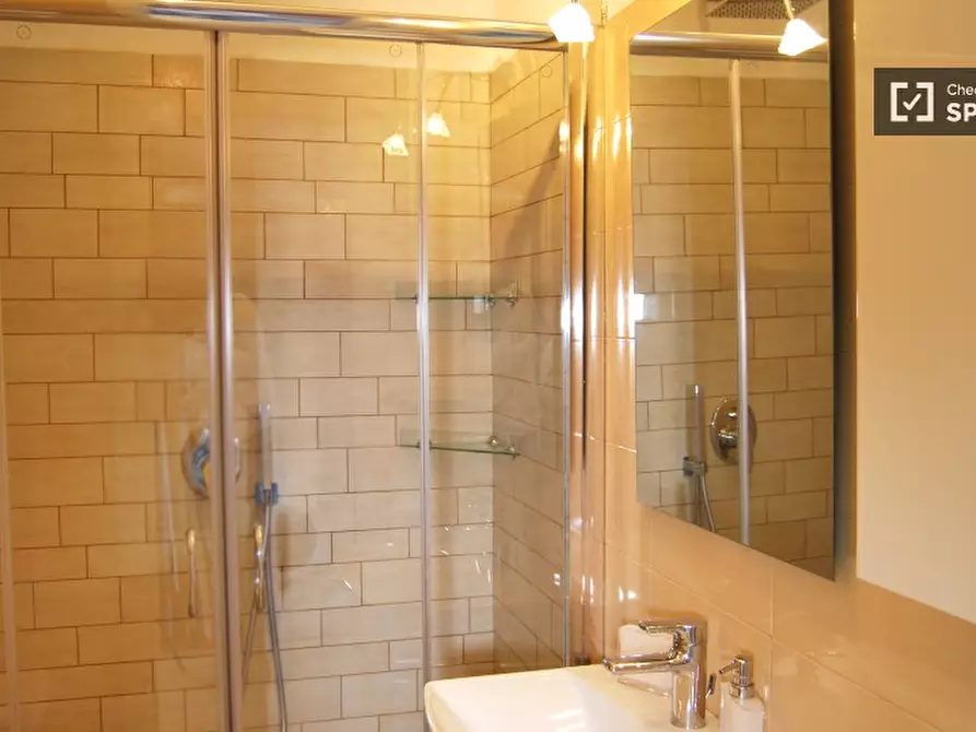 Immagine 7 di Appartamento in affitto  in Via Garegnano a Milano