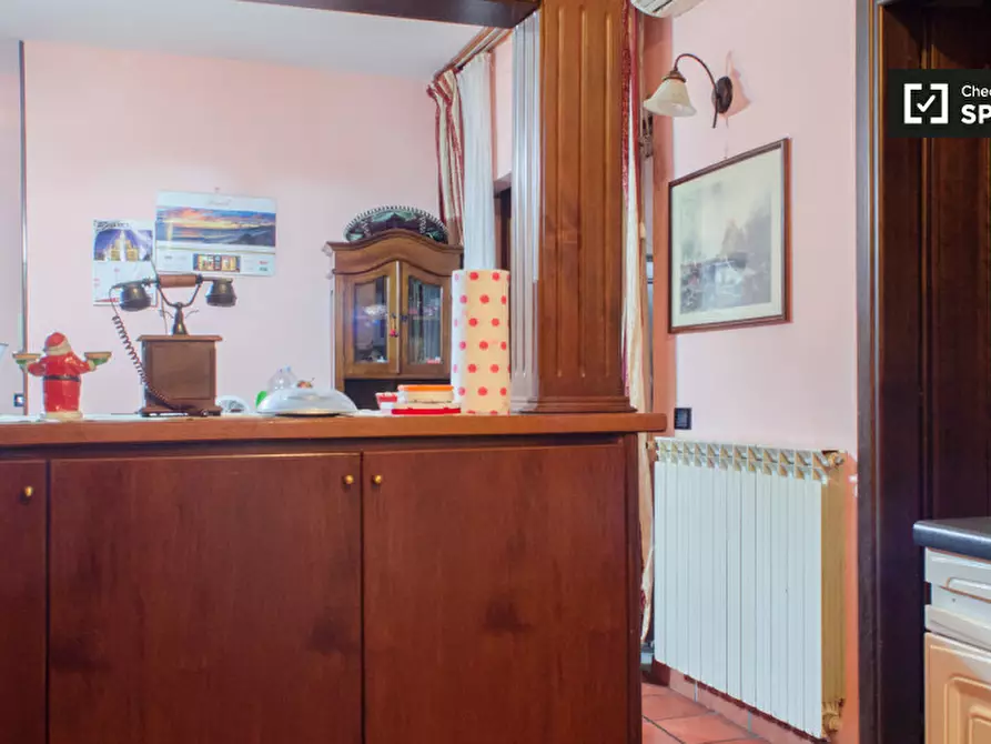 Immagine 11 di Camera condivisa in affitto  in Via di Tor Vergata a Roma