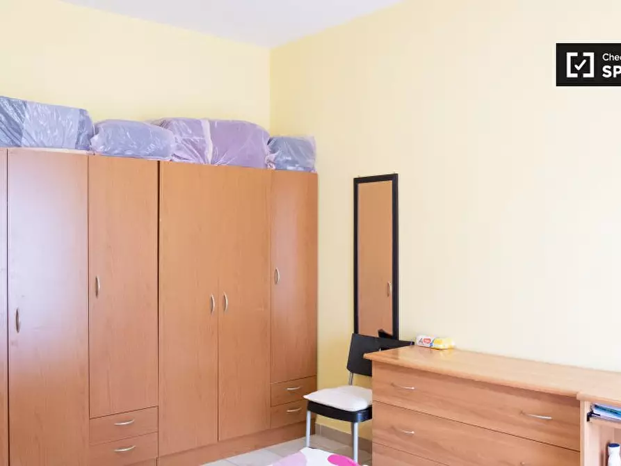 Immagine 3 di Camera condivisa in affitto  in Via Tiburtina a Roma