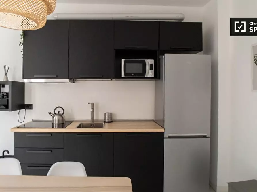 Immagine 6 di Appartamento in affitto  in Via Luigi Mercantini a Milano