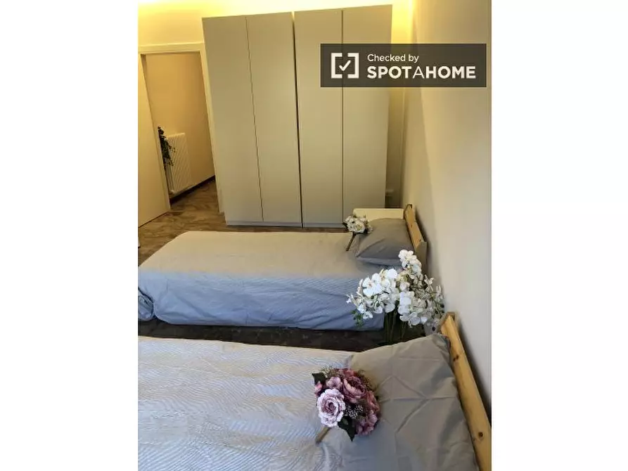 Immagine 5 di Camera condivisa in affitto  in Via Umberto I a Padova