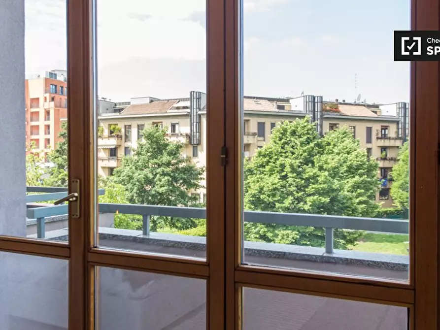 Immagine 6 di Camera condivisa in affitto  in Via Toce a Milano