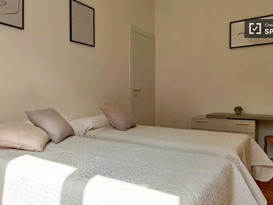 Immagine 3 di Appartamento in affitto  in Via Tavazzano a Milano