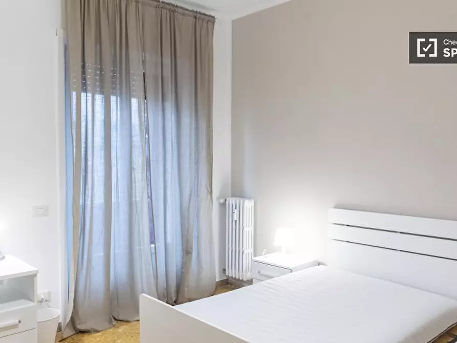 Immagine 15 di Camera condivisa in affitto  in Via Val d'Aosta a Roma