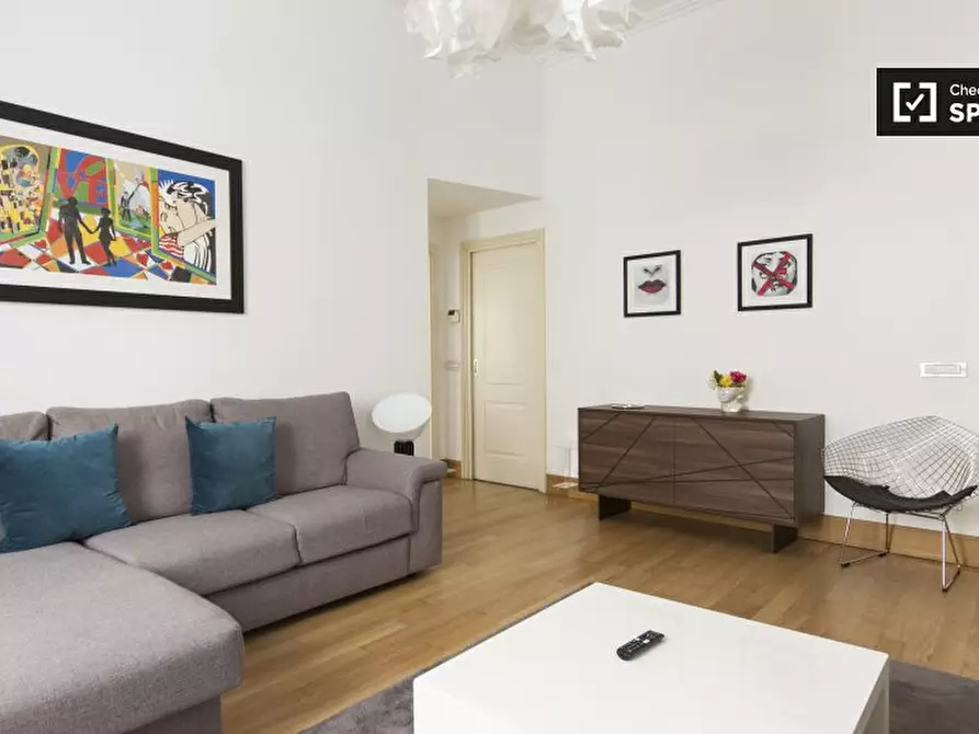 Immagine 8 di Appartamento in affitto  in Via dei Piatti a Milano