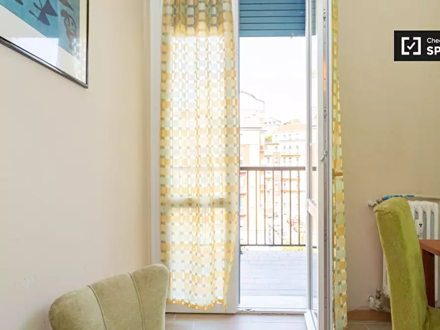 Immagine 5 di Camera condivisa in affitto  in Viale Papiniano a Milano