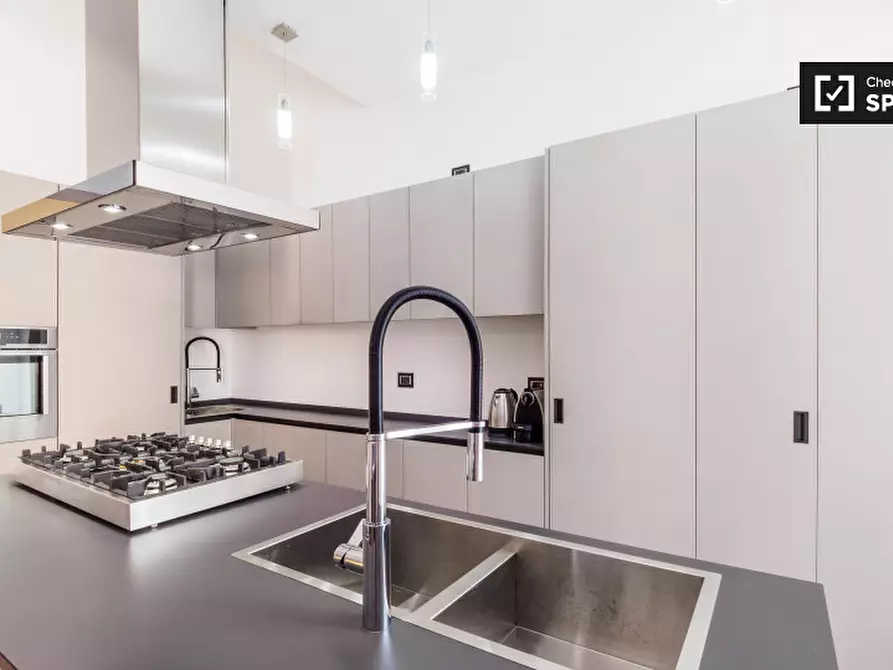 Immagine 15 di Appartamento in affitto  in Via Paracelso a Milano