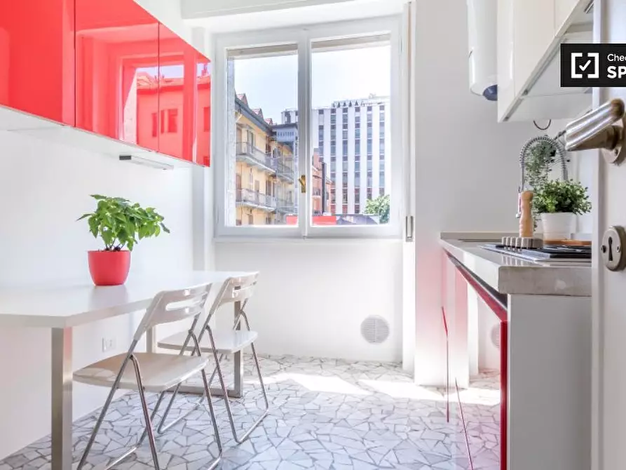 Immagine 8 di Camera condivisa in affitto  in Via Maniago a Milano