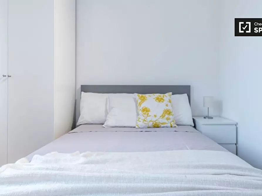 Immagine 18 di Camera condivisa in affitto  in Via Francesco Brioschi a Milano