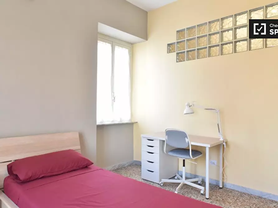 Immagine 17 di Camera condivisa in affitto  in Via dei Platani, 00172 Roma RM, Italy a Roma