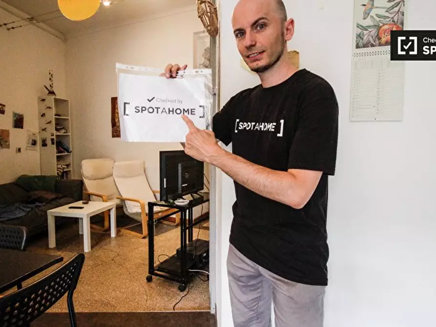 Immagine 10 di Camera condivisa in affitto  in Corso S. Maurizio a Torino