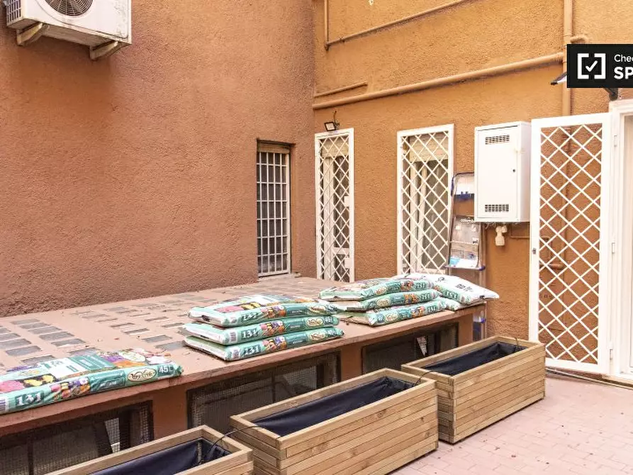 Immagine 11 di Appartamento in affitto  in Viale delle Medaglie d'Oro a Roma