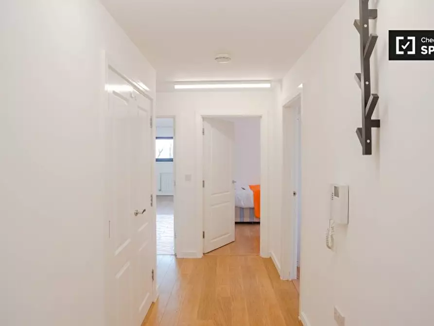 Immagine 7 di Camera condivisa in affitto  in Unit a Poplar