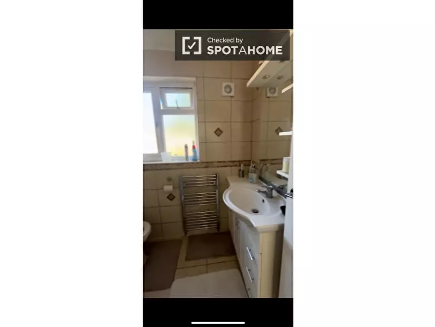 Immagine 18 di Camera condivisa in affitto  in Eastcote Ave a Southall