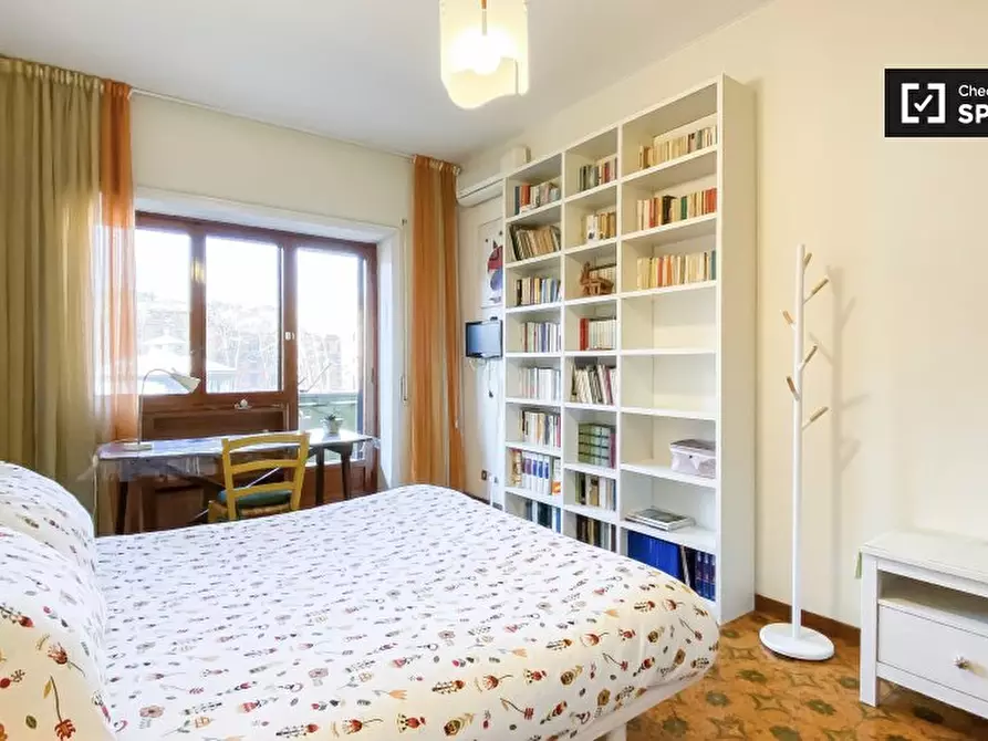 Immagine 4 di Camera condivisa in affitto  in Via Benedetto Musolino a Roma