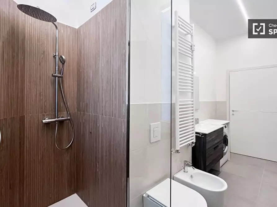 Immagine 10 di Camera condivisa in affitto  in Via Bramantino a Milano