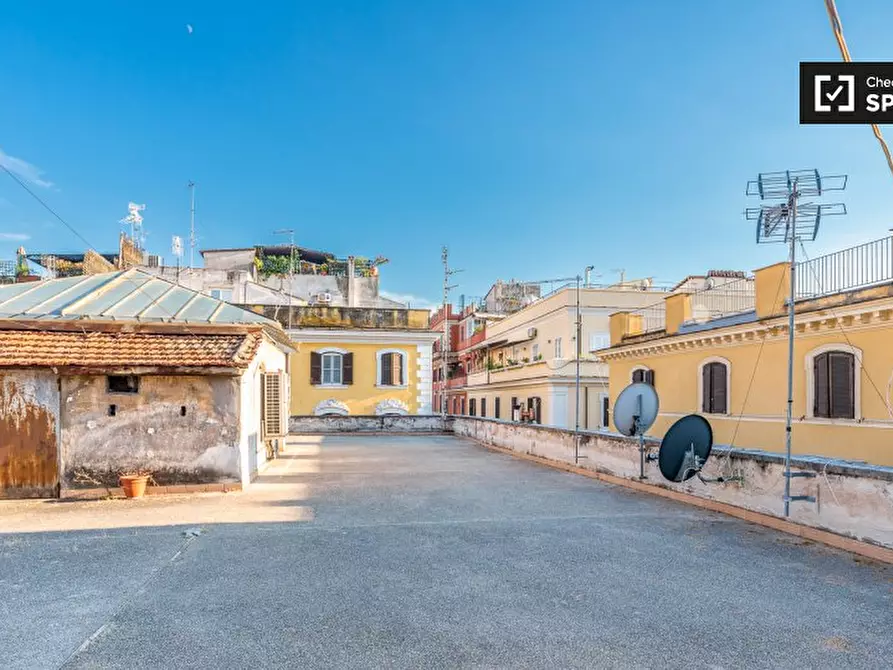 Immagine 14 di Appartamento in affitto  in Via Plauto a Roma