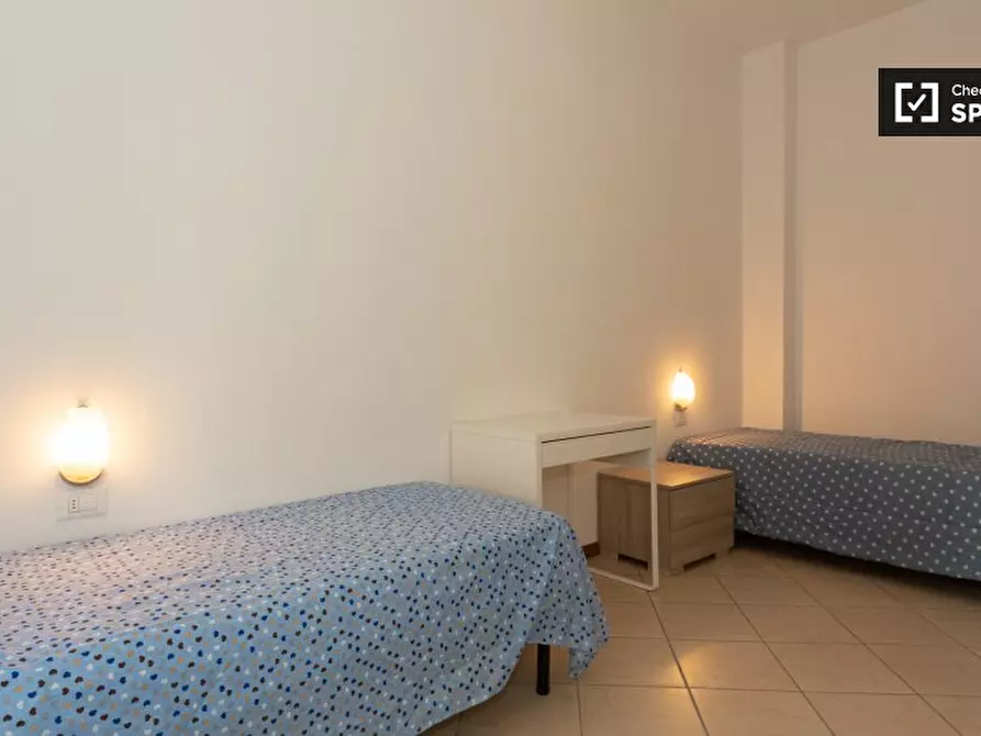 Immagine 3 di Camera condivisa in affitto  in Via Umberto Fogagnolo a Sesto San Giovanni