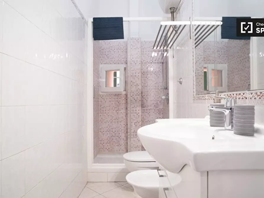 Immagine 5 di Appartamento in affitto  in Via Petrarca a Roma