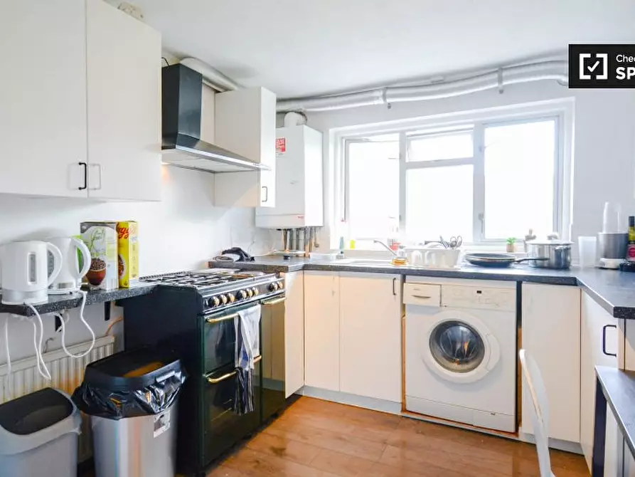 Immagine 6 di Camera condivisa in affitto  in Berriman Rd a Islington