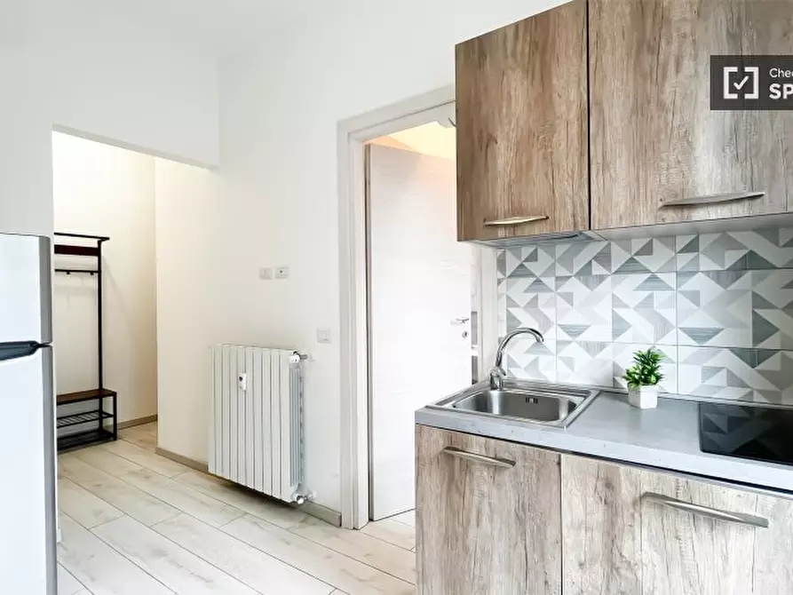 Immagine 13 di Ufficio in affitto  in Via Monfalcone a Milano