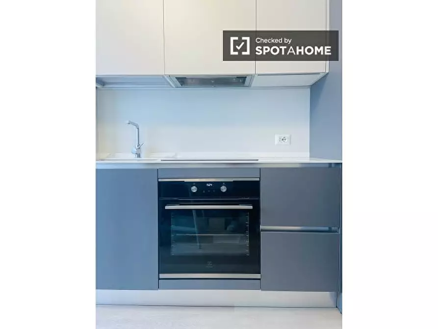 Immagine 7 di Appartamento in affitto  in Via Olmetto a Milano