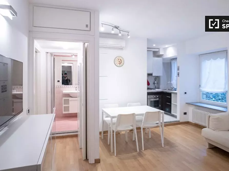 Immagine 4 di Appartamento in affitto  in Via Giuseppe Piermarini Milano MI, Italy a Milano