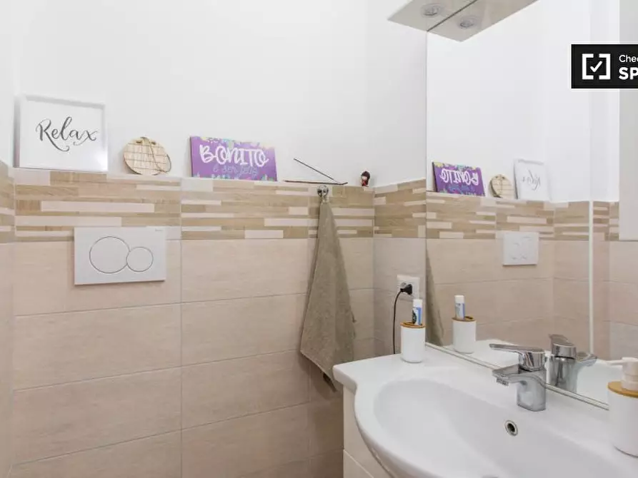 Immagine 7 di Camera condivisa in affitto  in Viale Edoardo Jenner a Milano