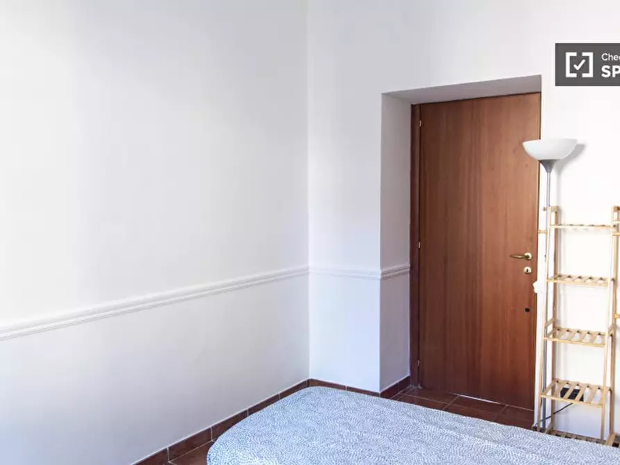 Immagine 12 di Appartamento in affitto  in Largo Magnagrecia a Roma