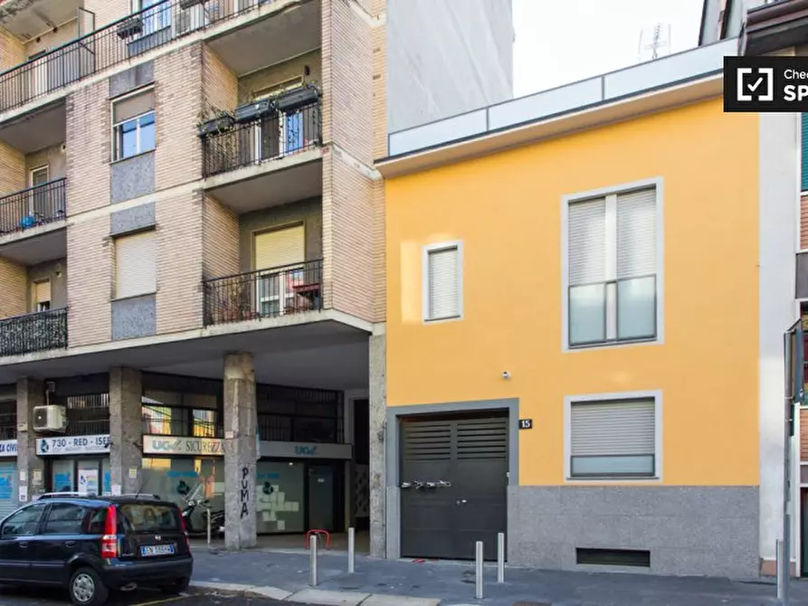 Immagine 15 di Appartamento in affitto  in Via Aosta a Milano