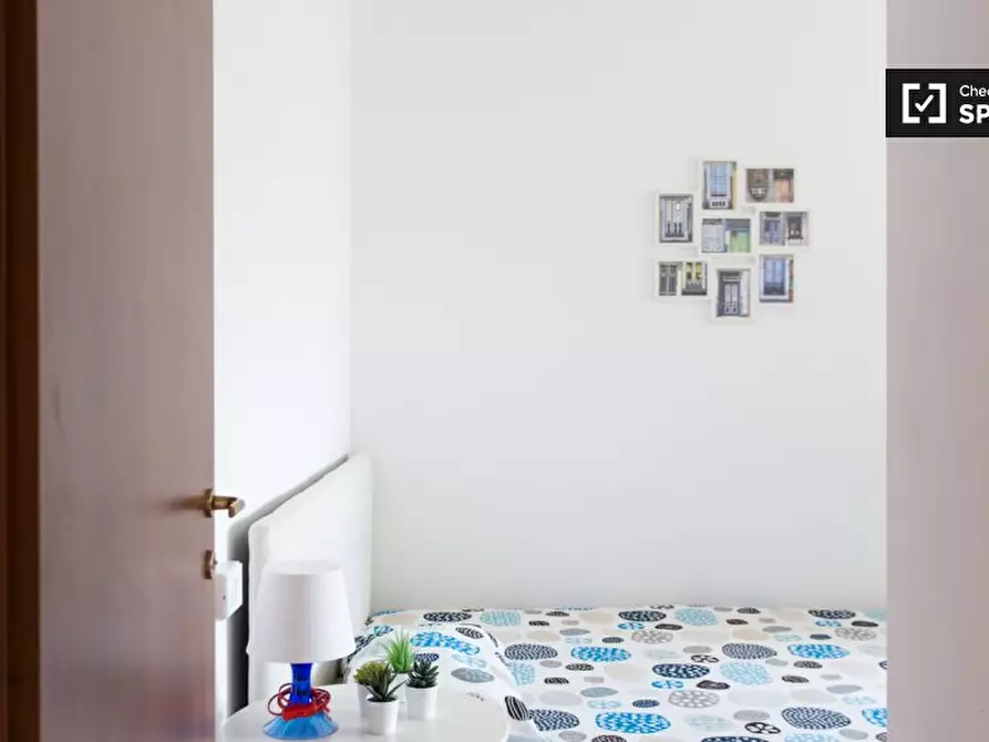 Immagine 2 di Camera condivisa in affitto  in Via Bartolomeo D'Alviano a Milano