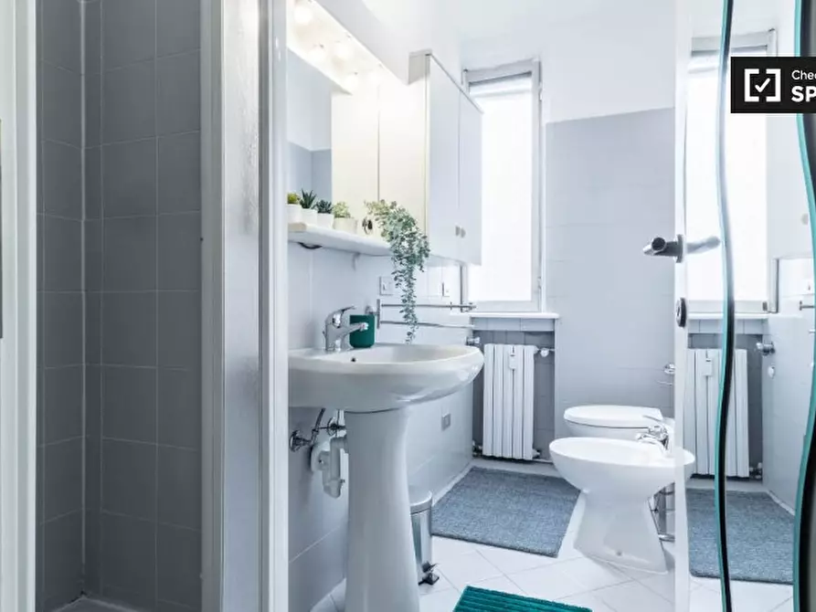 Immagine 16 di Camera condivisa in affitto  in Via Pietro Cavalcabò a Milano