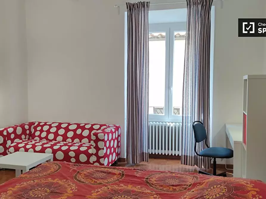 Immagine 2 di Camera condivisa in affitto  in Via dei Pandolfini a Firenze