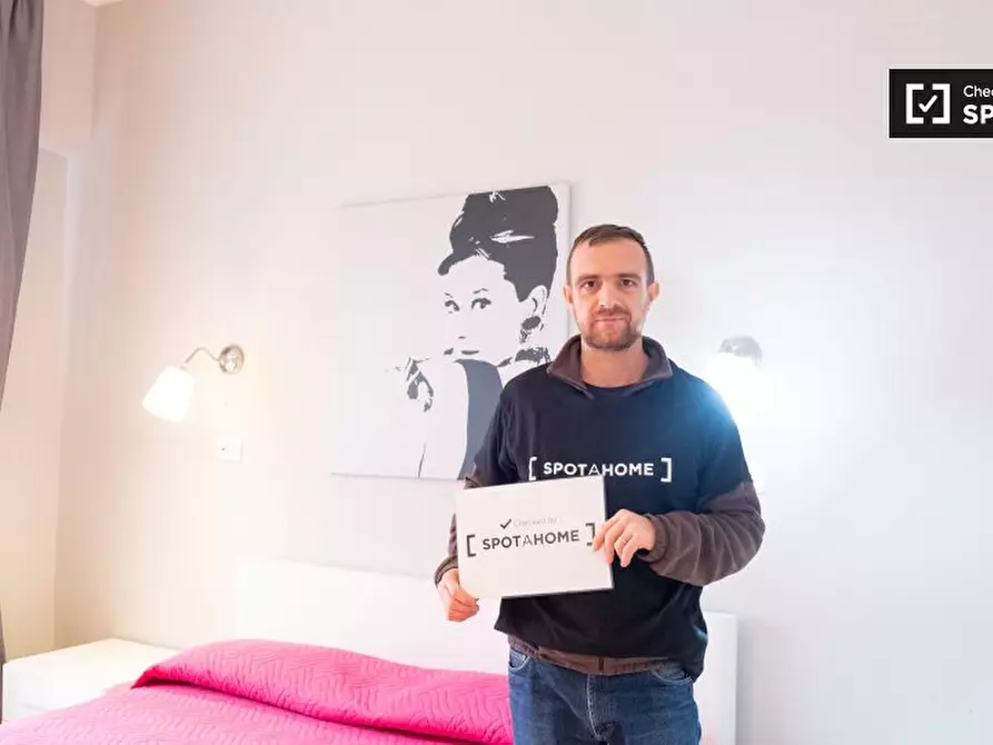 Immagine 5 di Camera condivisa in affitto  in Via Gregorio VII a Roma